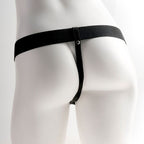 FETISH FANTASY SERIES – Vibrierendes Hohl-Strap-On-Geschirr mit Hoden, 15 cm (Ø 4 cm)