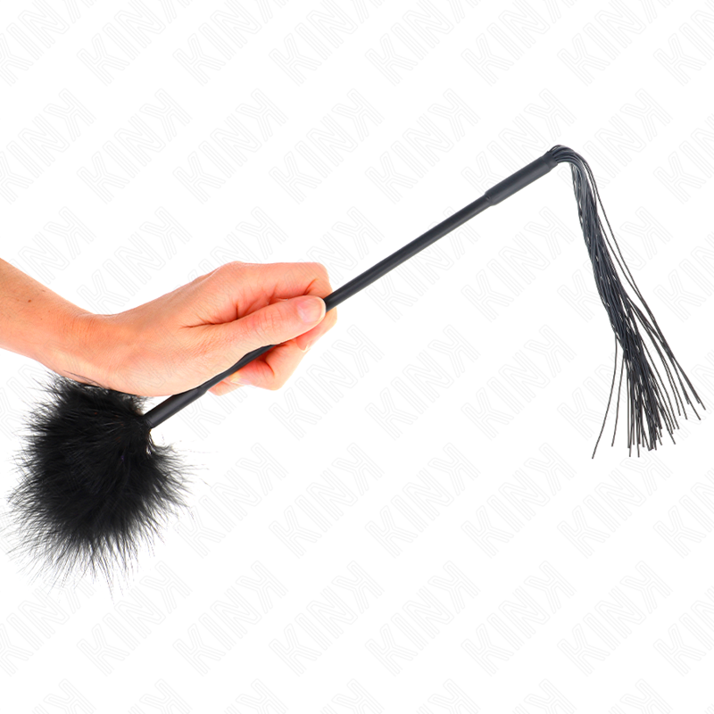 KINK – Fouet en silicone avec plumes pour chatouiller 47 cm