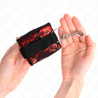 KINK – SCANDAL WRIST RESTRAINTS RED-BLACK
