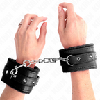 KINK Premium – Pelzgefütterte Handgelenksfesseln, 17–29 cm x 6 cm