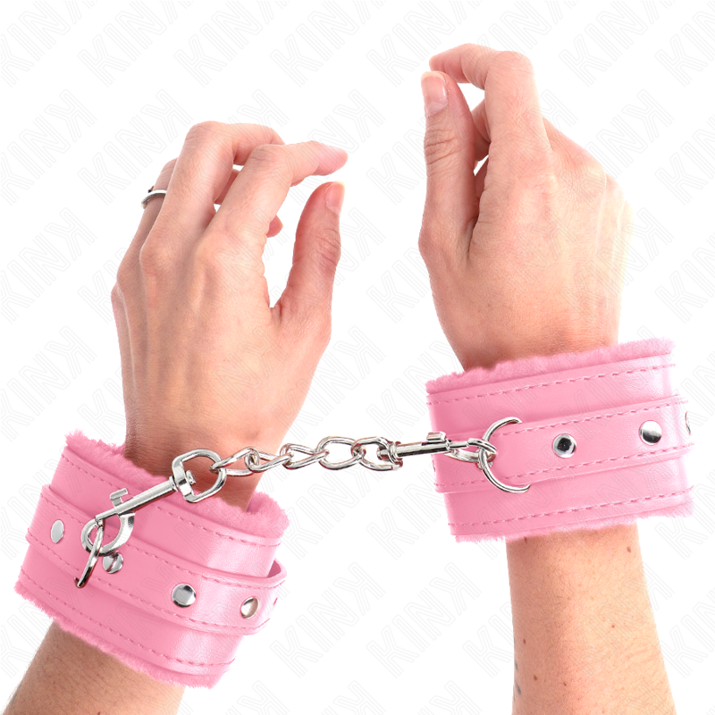 KINK Premium – Pelzgefütterte Handgelenksfesseln, 17–29 cm x 6 cm