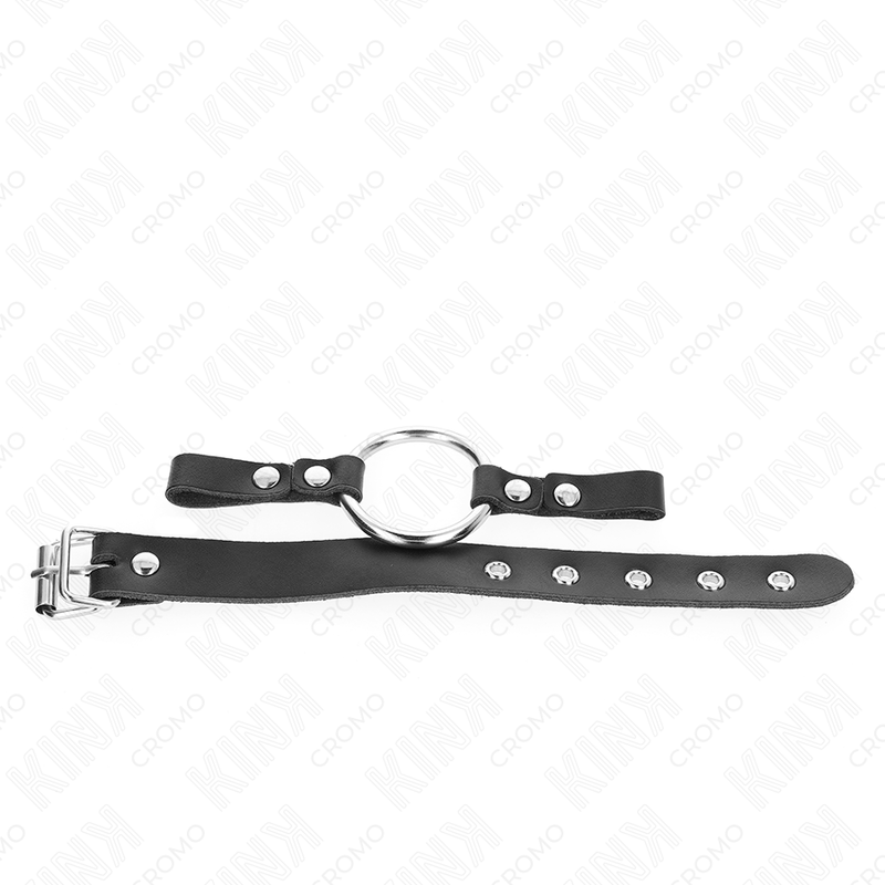 KINK – ANELLO PER PENE IN PELLE CON CHIUSURA A FIBBIA 22 X 2 CM CON ANELLO IN METALLO 4 CM