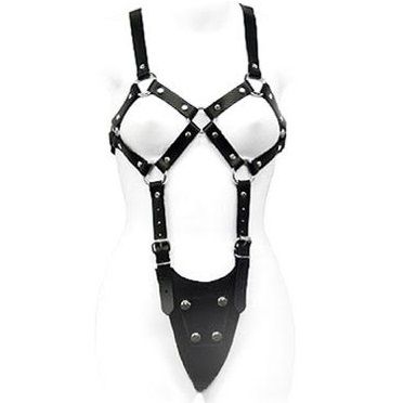 LEATHER BODY – Femme corps exposé