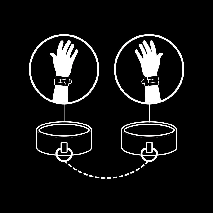 FETISH SUBMISSIVE – Manette in pelle vegana con fodera in noprene