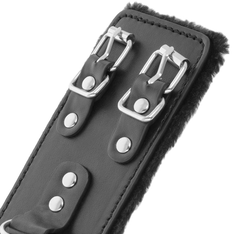 DARKNESS – Black adjustable leather handcuffs with lining