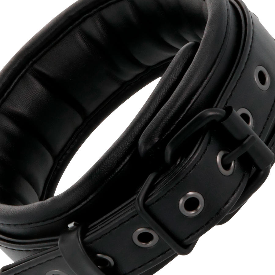 DARKNESS – MENOTTES ET COLLIER EN CUIR NOIR