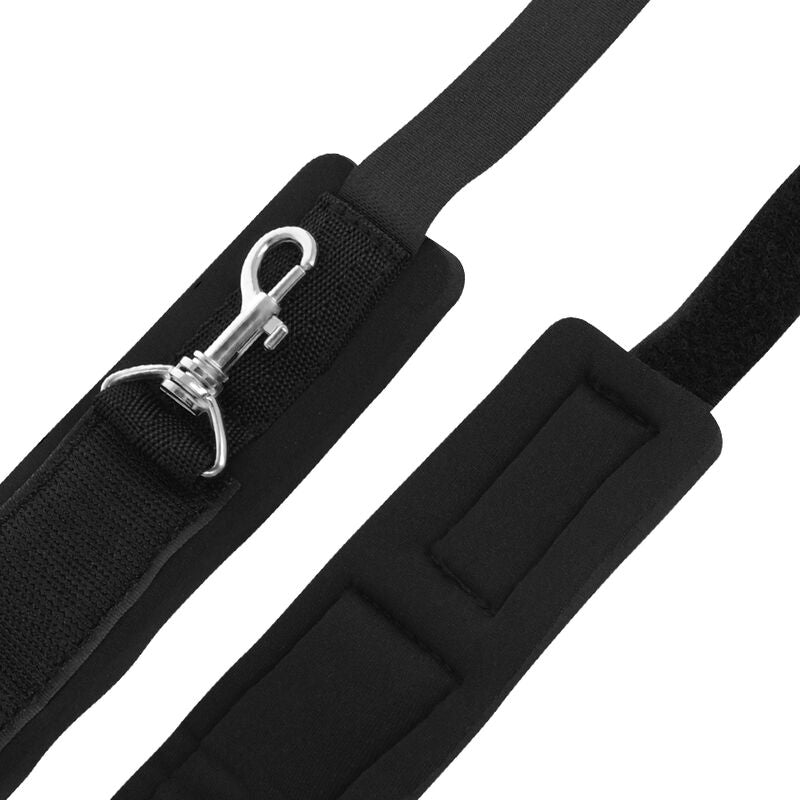DARKNESS – BONDAGE DOOR HANDCUFFS